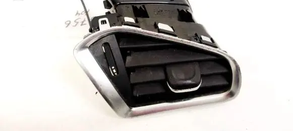 Dash center air vent grill