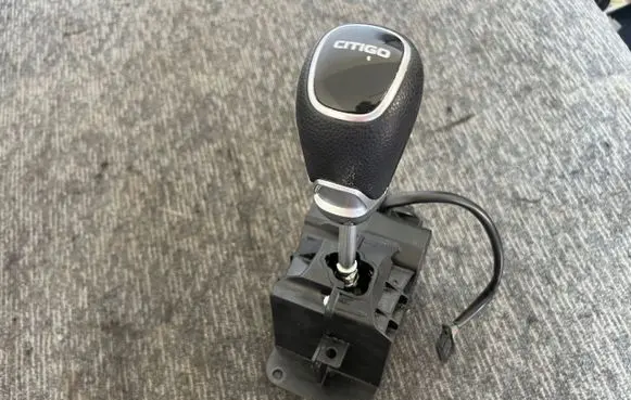 Volkswagen Up Gear shifter/selector