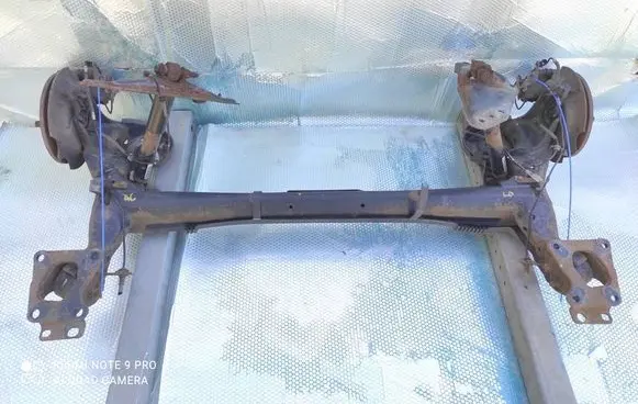 Peugeot Partner Rear axle beam 