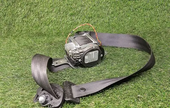 KIA Ceed Front seatbelt 888201H000