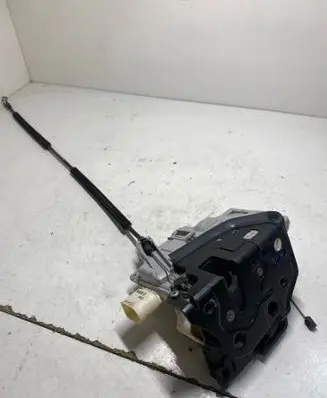 Seat Altea Front door lock 1P1837016