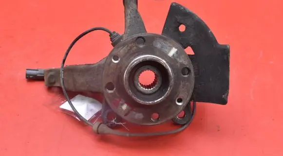 Nissan Micra C+C Front wheel hub spindle knuckle