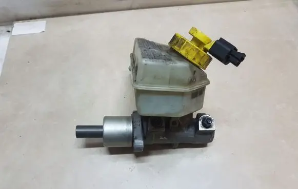 Ford Galaxy Master brake cylinder