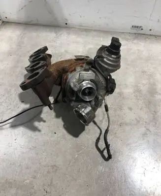 Volkswagen PASSAT B6 Turbo 03G253010A 757042