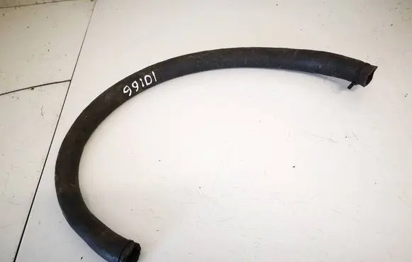 Volkswagen PASSAT B3 Engine coolant pipe/hose