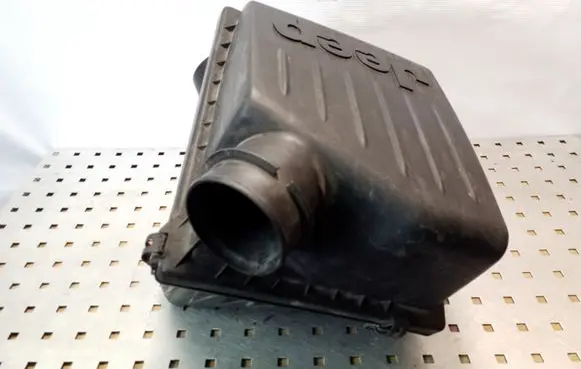 Jeep Grand Cherokee (WJ) Air filter box 04854257AB