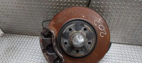 Mercedes-Benz C W203 Front wheel hub spindle knuckle 20901