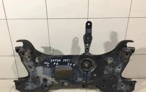 Skoda Yeti (5L) Front subframe