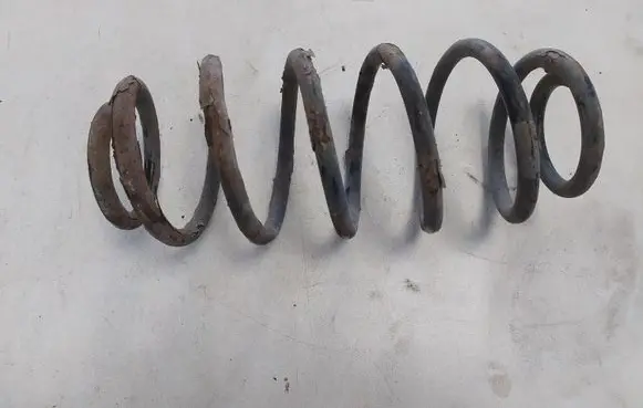 Toyota Yaris Rear coil spring