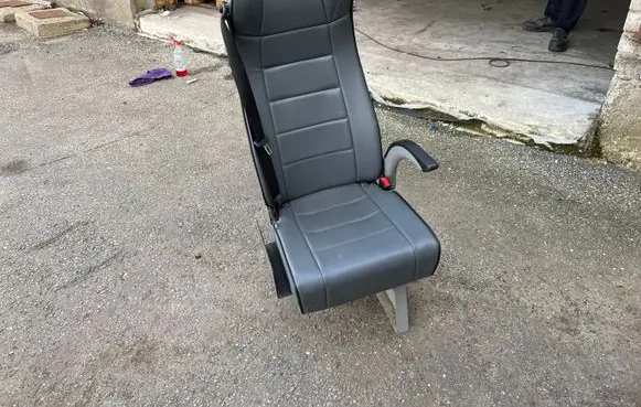 Iveco Daily 6th gen Rear seat