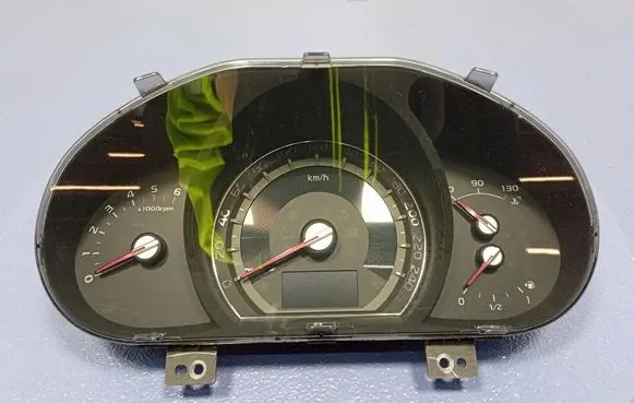 KIA Sportage Speedometer (instrument cluster) 940233U025