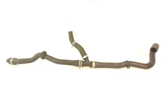Engine coolant pipe/hose