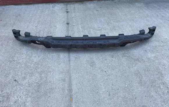 Front bumper foam support bar