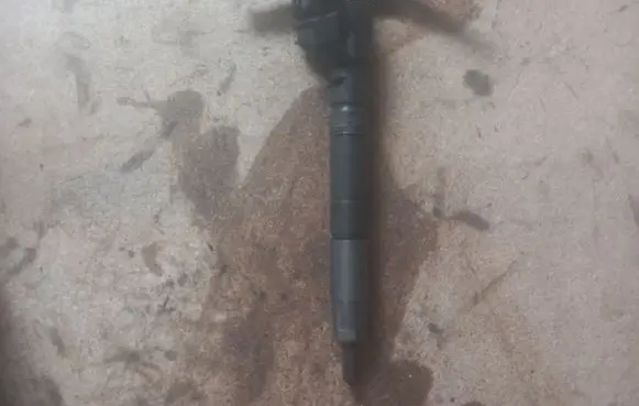Volvo V70 Fuel injector 31272690 0445116