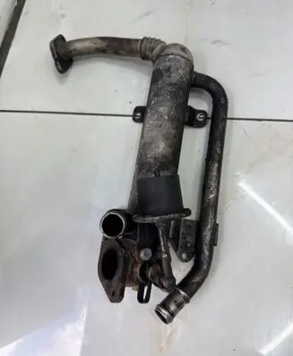 Volkswagen PASSAT B6 EGR valve cooler 