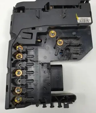 Mercedes-Benz E C207 W207 Positive cable (battery) A2075401850