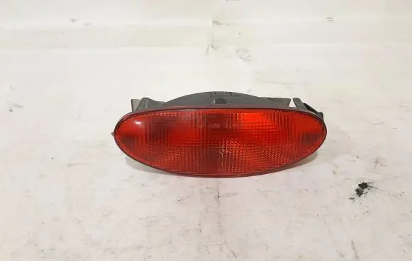 Peugeot 206 Third/center stoplight 45106