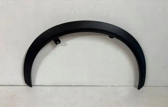 Lexus IS 220D-250-350 Front arch trim 7560152050