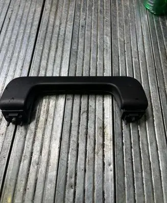 Audi A6 S6 C6 4F Front interior roof grab handle 8P0857607C