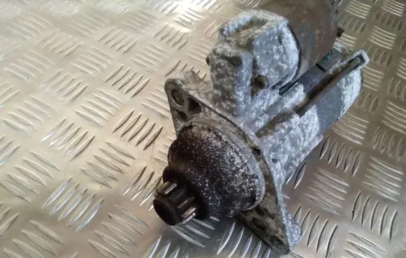 Skoda Octavia Mk2 (1Z) Starter motor