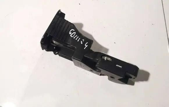 Hyundai i30 Seat back rest lock catch 