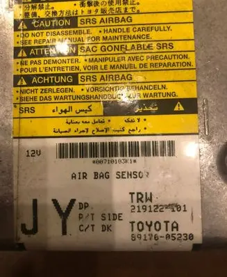 Toyota Avensis T270 Airbag control unit/module 8917605230 00710103K1 219122501