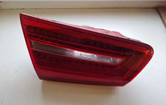Audi A6 S6 C7 4G Tailgate rear/tail lights 4G5945093B
