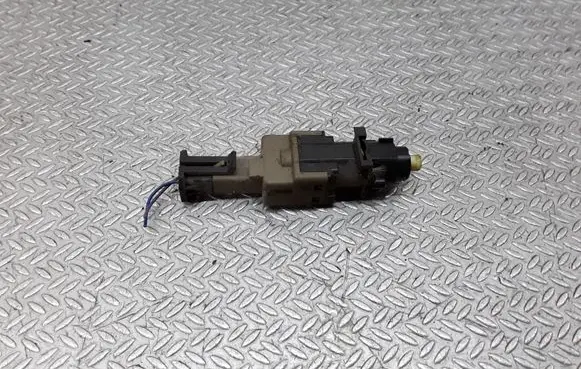 Clutch pedal sensor