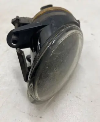Volkswagen PASSAT B6 Front fog light 27129400