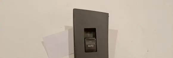 Toyota Auris E180 Electric window control switch 7427102630 192801
