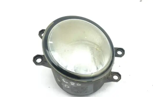 Toyota Avensis T250 Front fog light 812100D041