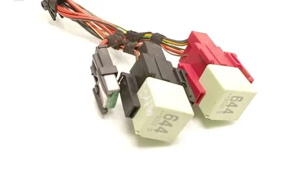 Volkswagen Sharan Other relay 4H0951253 443937105A 644