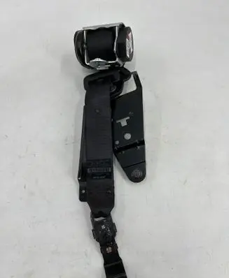 Volvo XC90 Rear seatbelt 6841763 607941700