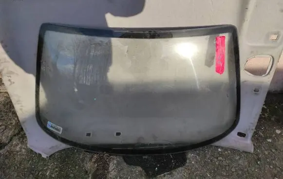 Fiat Seicento/600 Front windscreen/windshield window 