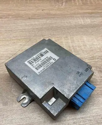 BMW 5 E39 Other devices 6913349