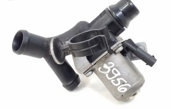 Mercedes-Benz E C207 W207 Valve A6512000431