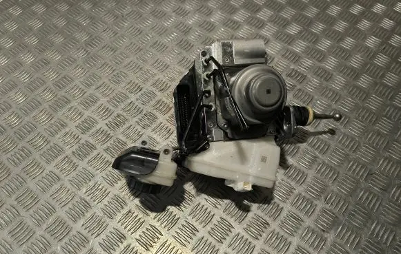 Volvo XC60 ABS Pump 32279539