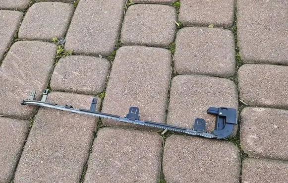 Opel Crossland X Other front door trim element 13484245