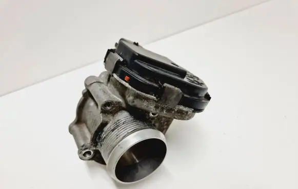 Peugeot 2008 I Throttle valve 9673534480 28275019