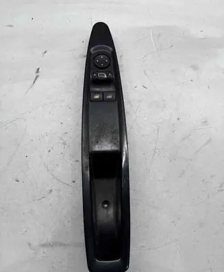 Citroen C4 I Electric window control switch 9651464277