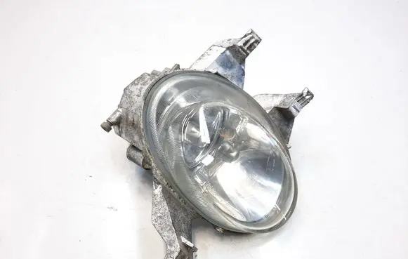 Peugeot 206 Front fog light 9628733980 K2309