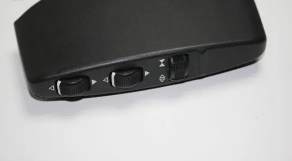 Mercedes-Benz E C207 W207 Seat trim A0008007578