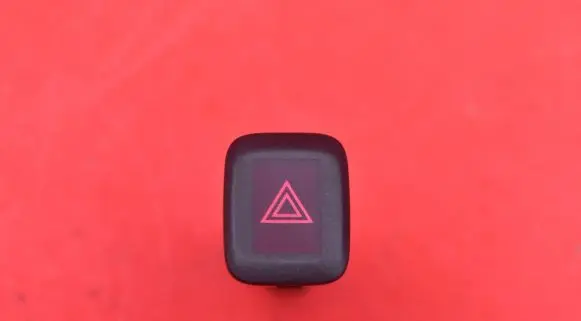 Volvo V60 Hazard light switch 9123681