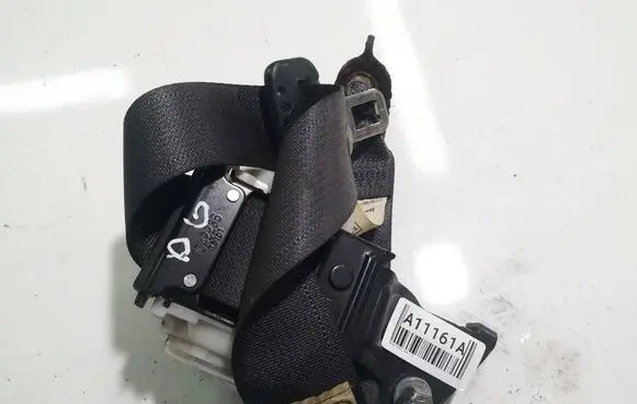 Honda Civic Rear seatbelt 