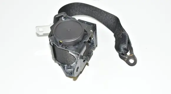 BMW 4 F32 F33 Rear seatbelt 7259391