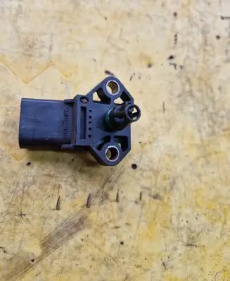 Seat Ibiza III (6L) Air pressure sensor 0281002399 038906051B