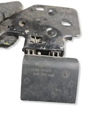 Seat Altea Engine bonnet/hood lock/latch loop/hook 1P0823480