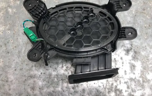 Ford Kuga III Subwoofer speaker LJ6T-19A067-BA