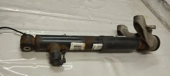 Volvo XC90 Shock absorber/damper/air suspension 31658383 31658384 31360616