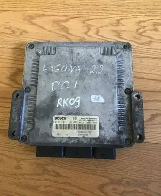 Renault Espace - Grand espace IV Engine control unit/module 0281011103 8200085386